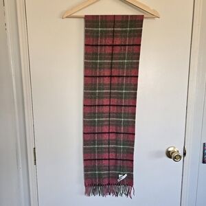 Johnstons Cashmere Plaid Wool Scarf in Pink and Green